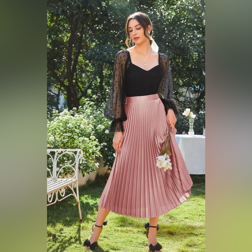 SHEIN Blush A-Line Pleated Skirt